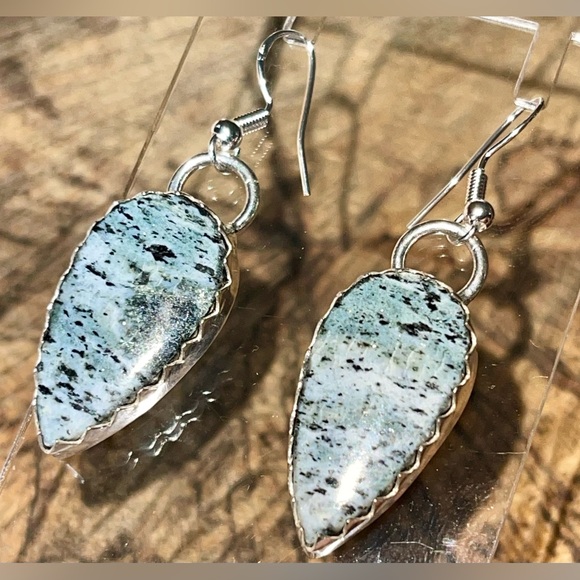 K2 Jasper in Granite Earrings 2" - Picture 4 of 9